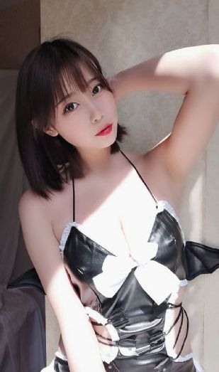 被女人跪下吃JJ有多疼_国语版完整版